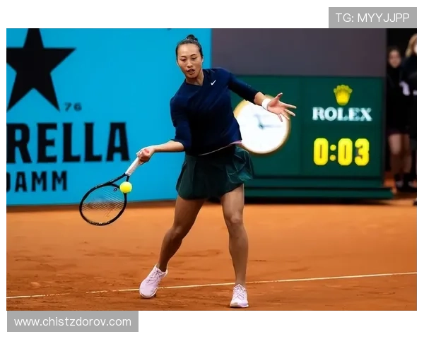 郑钦文因伤退出2025年比利·简·金杯总决赛遗憾告别 郑钦文因伤退出2025年比利·简·金杯总决赛遗憾告别