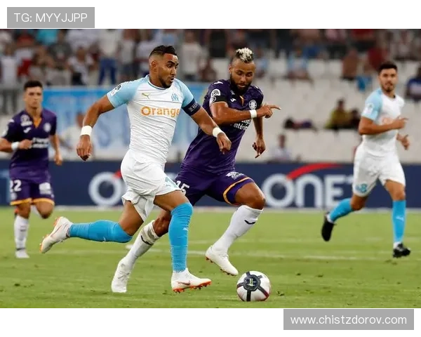 巴黎即将签约里尔18岁中场布阿迪他是球队忠实粉丝 巴黎即将签约里尔18岁中场布阿迪他是球队忠实粉丝